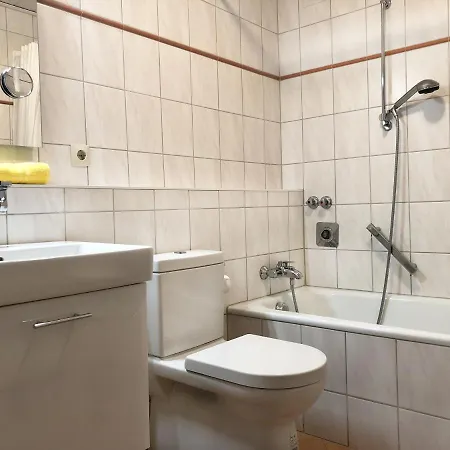 Jessen Apartment
